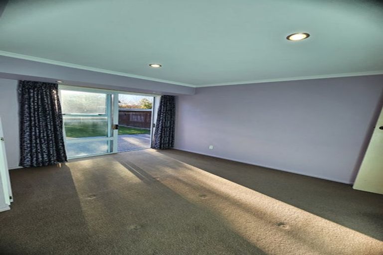 Photo of property in 36 Springbank Street, Bryndwr, Christchurch, 8053
