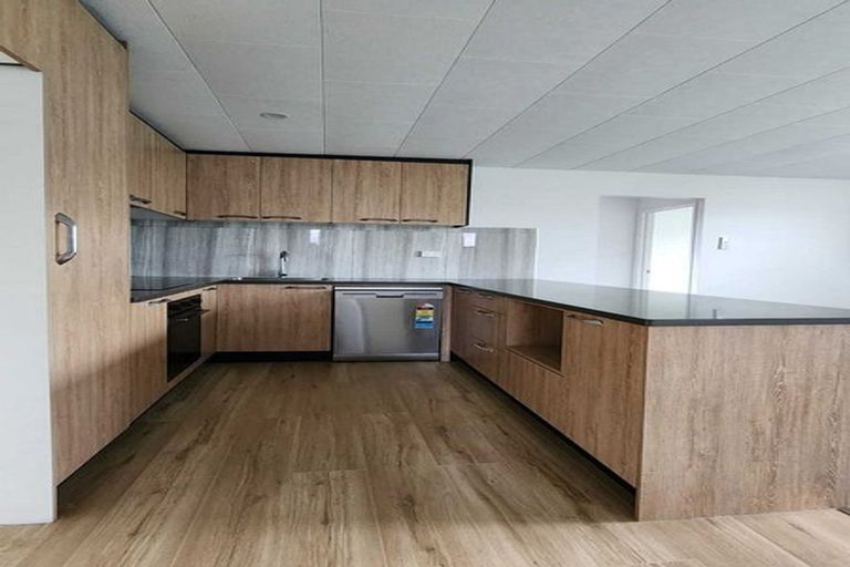 Photo of property in 37 Metcalfe Road, Ranui, Auckland, 0612