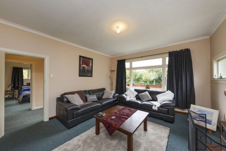Photo of property in 27 Hardie Street, Hokowhitu, Palmerston North, 4410