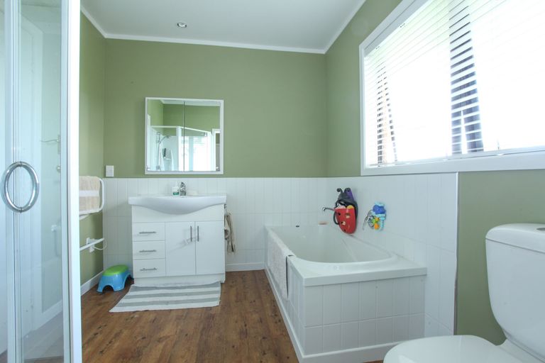 Photo of property in 154 Waimaori Road, Raglan, 3296