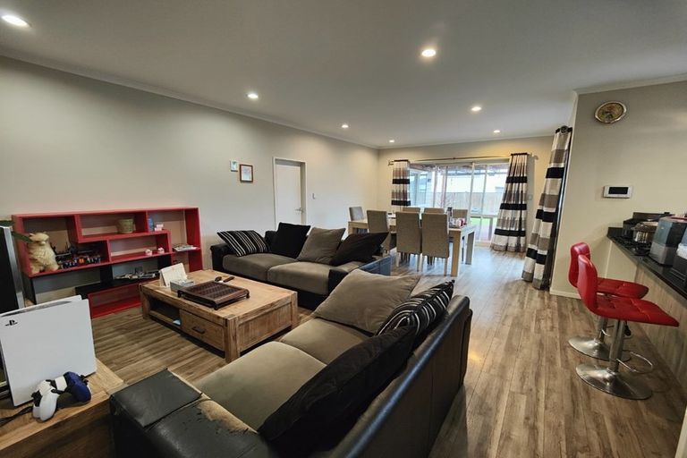 Photo of property in 5 Charlestown Drive, Flat Bush, Auckland, 2019