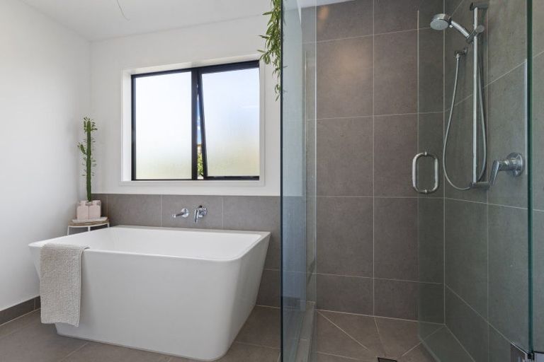 Photo of property in 3 Paddock Lane, Pukekohe, 2120