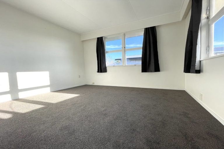 Photo of property in 48 Upham Street, Havelock North, 4130