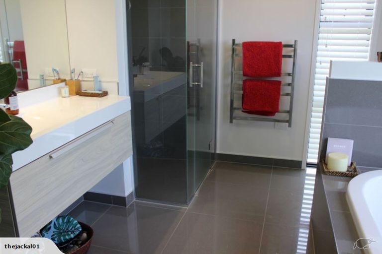 Photo of property in 6 Ekuarangi Place, Kaitake, New Plymouth, 4374