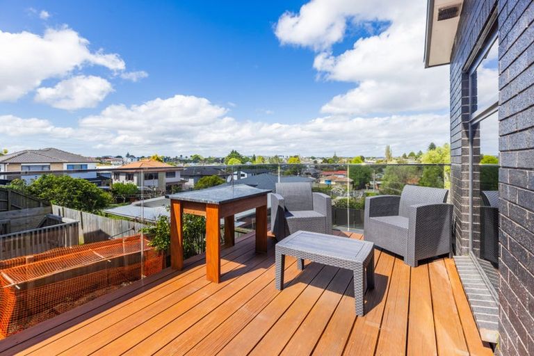 Photo of property in 50a Hillcrest Road, Papatoetoe, Auckland, 2025