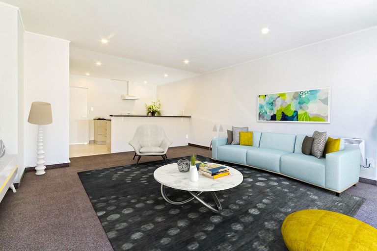 Photo of property in 8b Mckellar Court, Cromwell, 9310