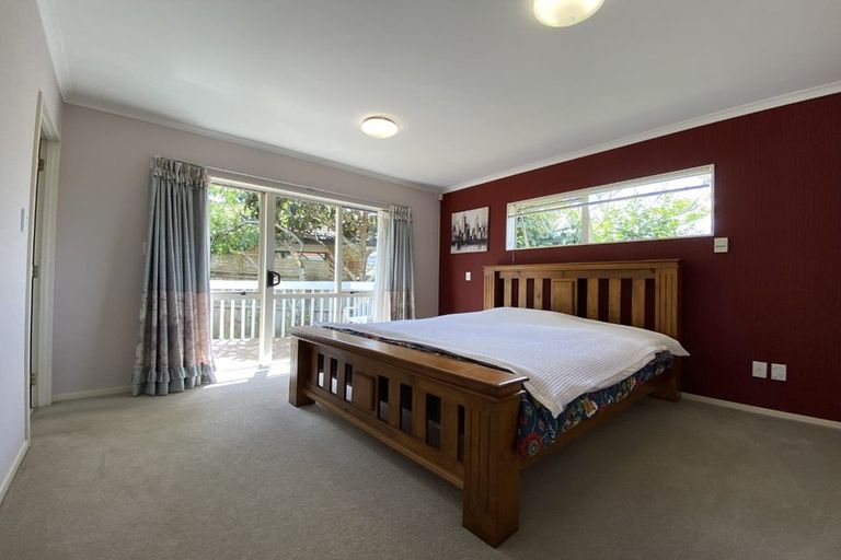 Photo of property in 8 Corfield Way, Burswood, Auckland, 2013