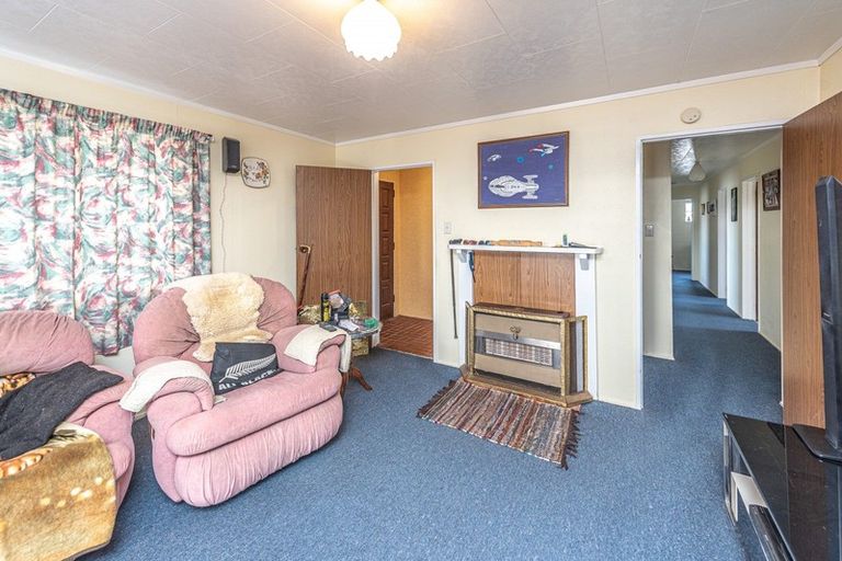 Photo of property in 33 Alma Road, Gonville, Whanganui, 4501