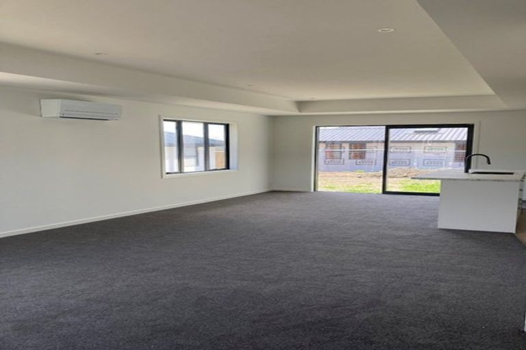 Photo of property in 16 Hukere Crescent, Richmond, 7020