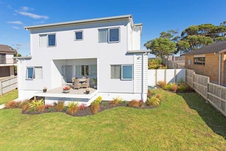 Photo of property in 1187 Whangaparaoa Road, Gulf Harbour, Whangaparaoa, 0930
