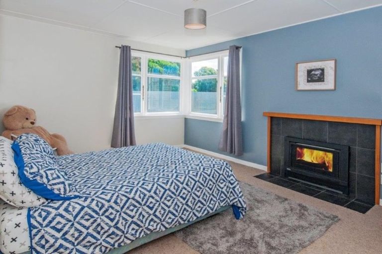 Photo of property in 1 Ocean View Place, Southbridge, Leeston, 7683