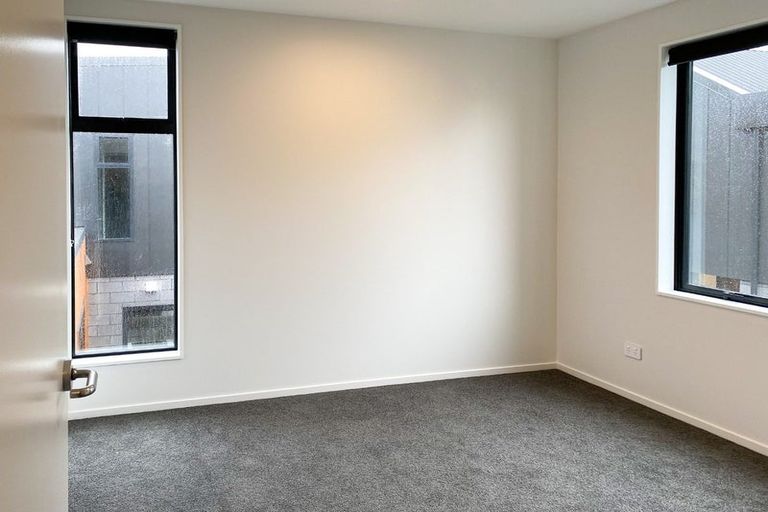 Photo of property in 9/58 Waltham Road, Sydenham, Christchurch, 8023