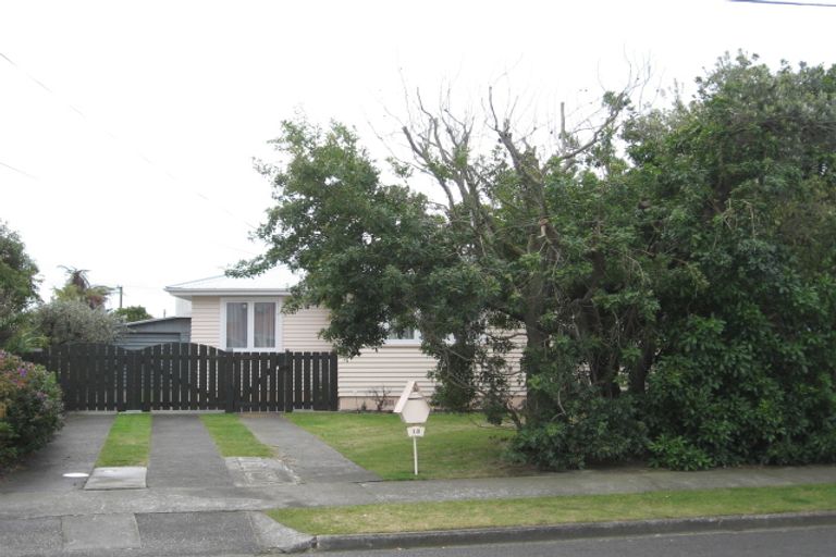 Photo of property in 18 Bestall Street, Maraenui, Napier, 4110