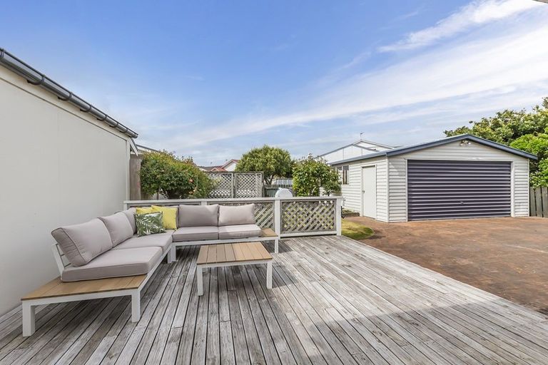 Photo of property in 8 Strathavon Road, Miramar, Wellington, 6022