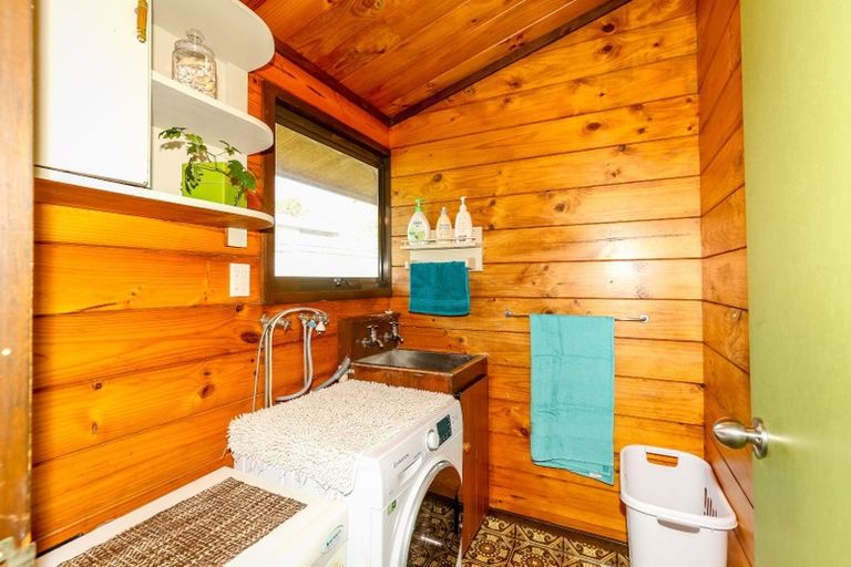 Photo of property in 14a Ambury Place, Merrilands, New Plymouth, 4312