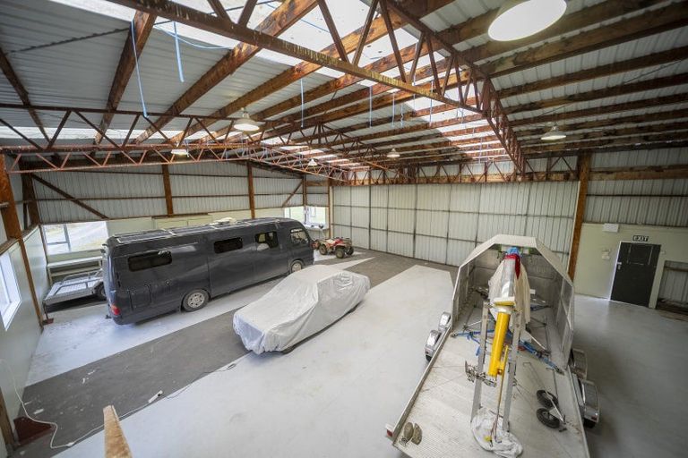 Photo of property in 1127 Te Anau Mossburn Highway, Hillside, Te Anau, 9672