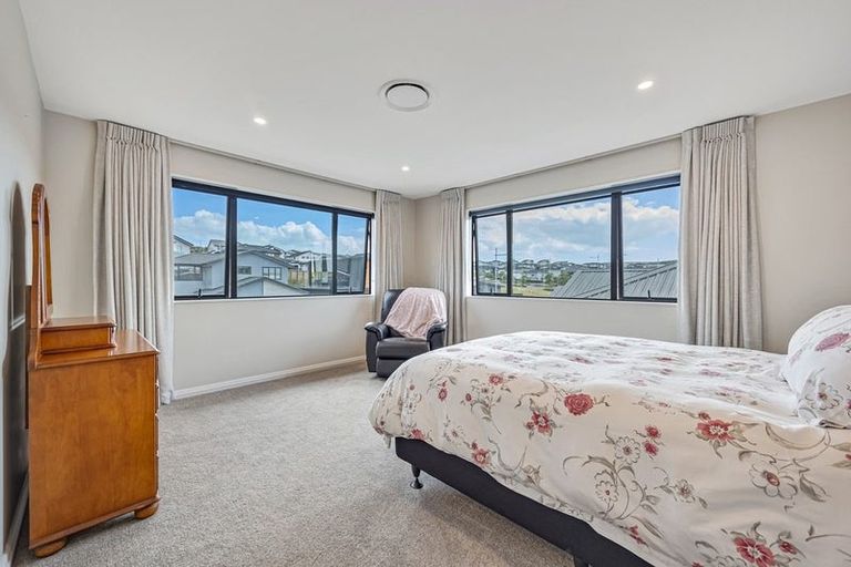 Photo of property in 5 Keel Street, Long Bay, Auckland, 0630