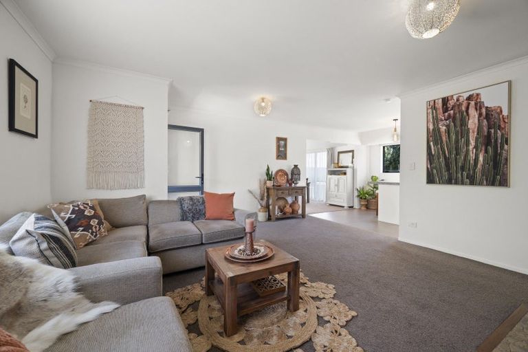 Photo of property in 51 Kiddle Drive, Hilltop, Taupo, 3330