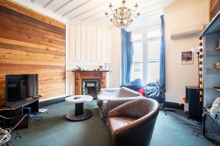 Photo of property in 35 Waldegrave Street, Palmerston North, 4410