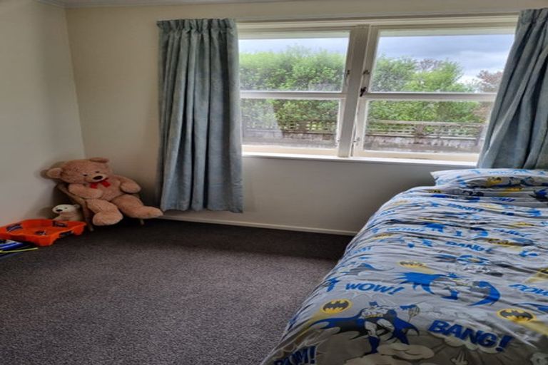 Photo of property in 2/264a Fergusson Drive, Heretaunga, Upper Hutt, 5018