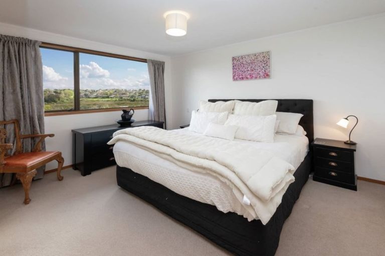 Photo of property in 36 Galloway Crescent, Farm Cove, Auckland, 2012