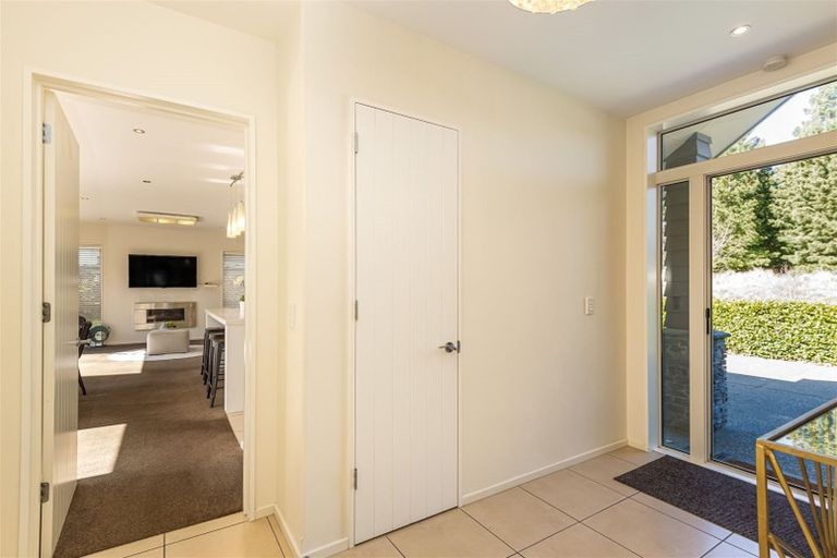 Photo of property in 32 Hakatere Road, Pegasus, 7612