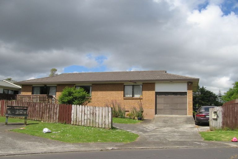 Photo of property in 18 Phoenix Place, Papatoetoe, Auckland, 2025