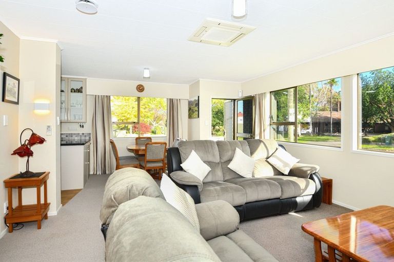 Photo of property in 19 Stout Street, Whataupoko, Gisborne, 4010