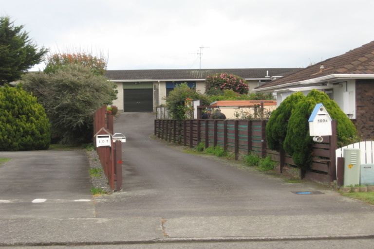 Photo of property in 109a Hillcrest Road, Raumati Beach, Paraparaumu, 5032