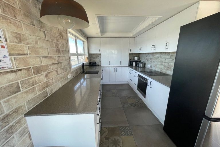 Photo of property in 131 Beach Road, Pahurehure, Papakura, 2113