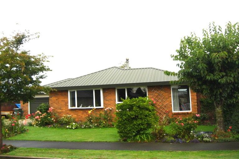 Photo of property in 10 Silverstream Drive, Mosgiel, 9024