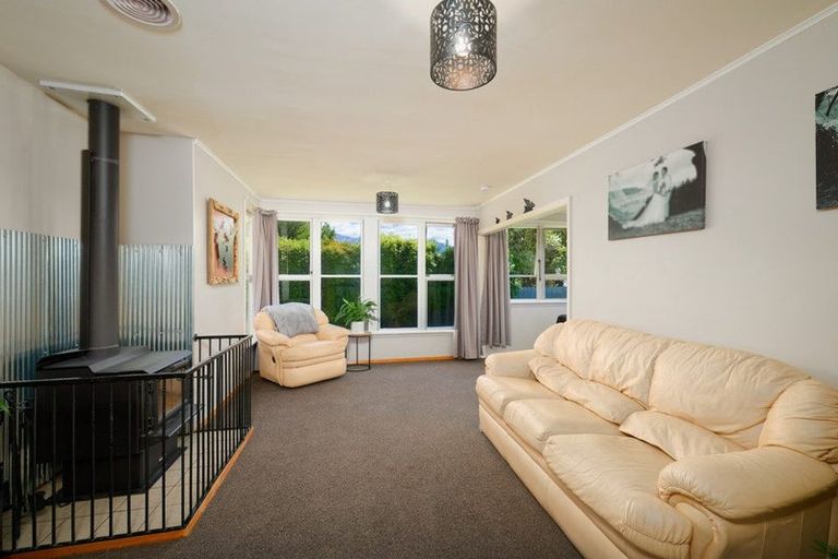 Photo of property in 180a Beach Road, Kaikoura, 7300
