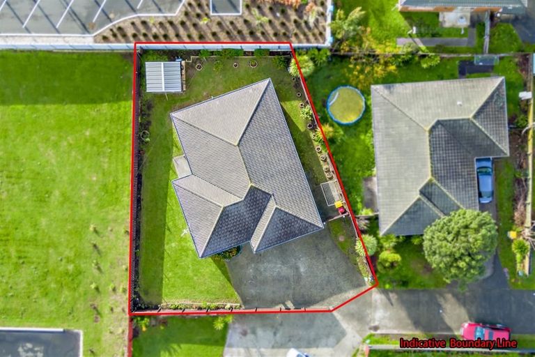 Photo of property in 24 Scotts Field Drive, Takanini, 2112