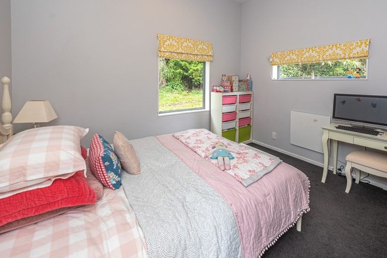 Photo of property in 12 Kingston Way, Otamatea, Whanganui, 4500