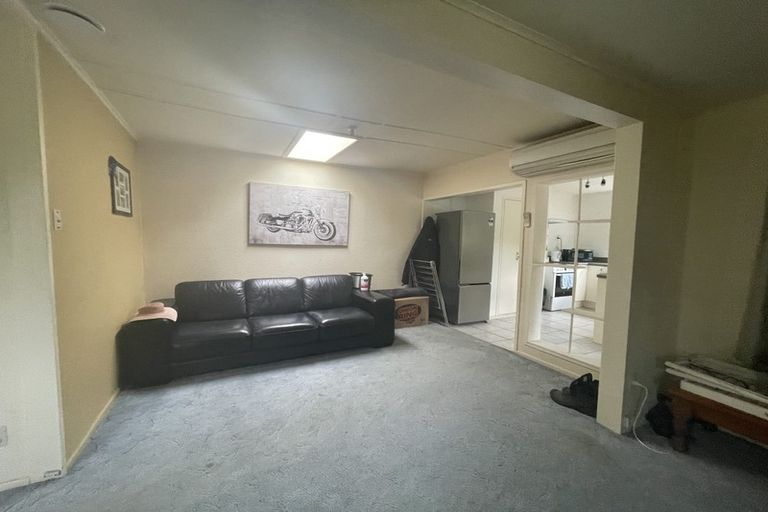 Photo of property in 46b Te Rauparaha Street, Otaki, 5512