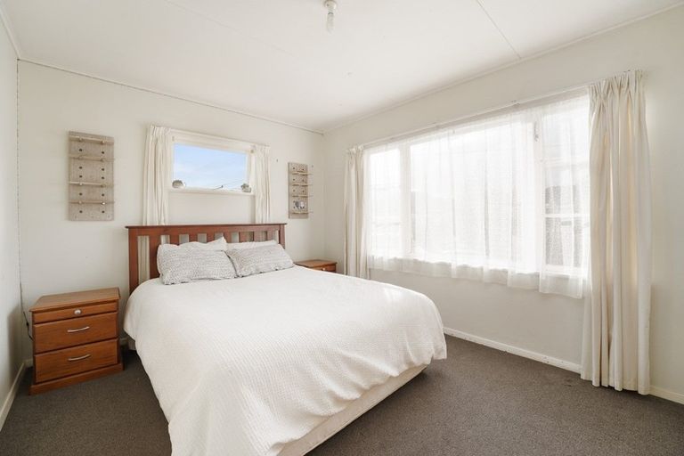 Photo of property in 1 Edmonds Street, Wainuiomata, Lower Hutt, 5014