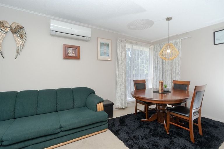 Photo of property in 5 Filmer Place, Melville, Hamilton, 3206