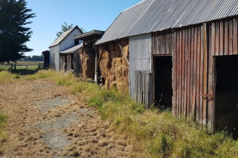 Photo of property in 14 Arowhenua Station Road, Kerrytown, Timaru, 7973