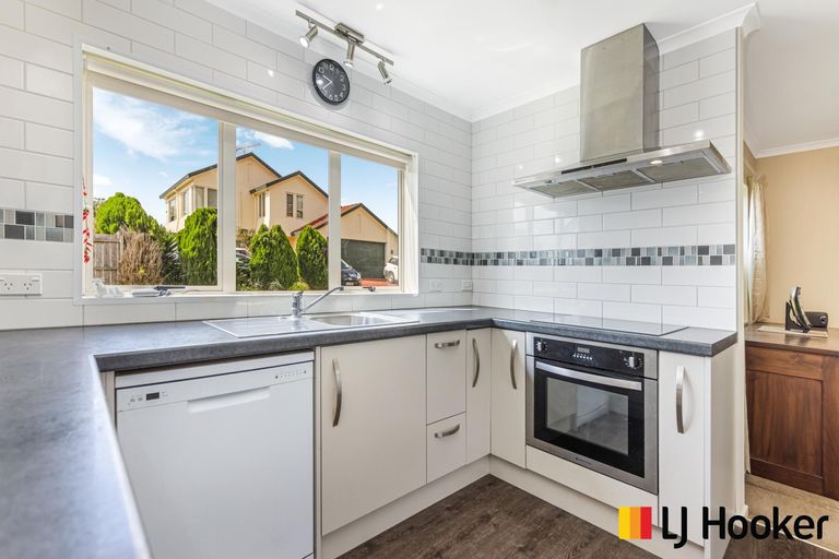Photo of property in 23 Muirfield Street, Wattle Downs, Auckland, 2103