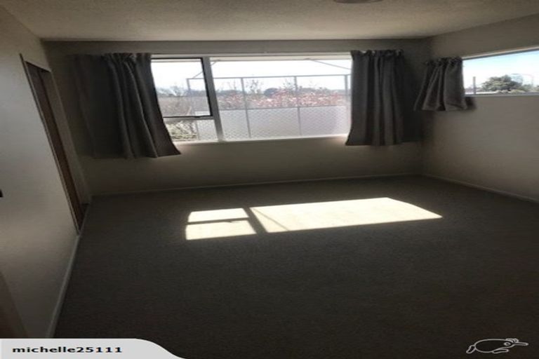 Photo of property in 2/33 Northfield Road, Casebrook, Christchurch, 8051