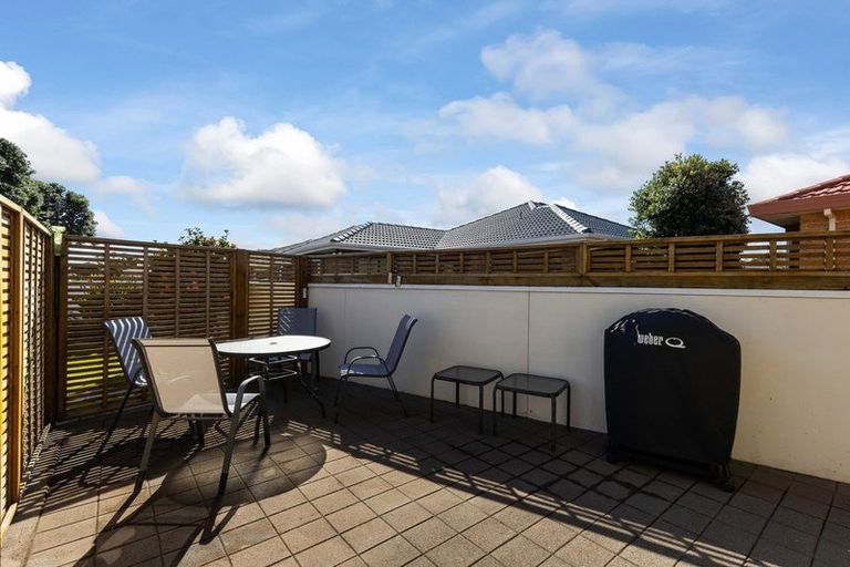Photo of property in 12 Manly Garden, Paraparaumu Beach, Paraparaumu, 5032