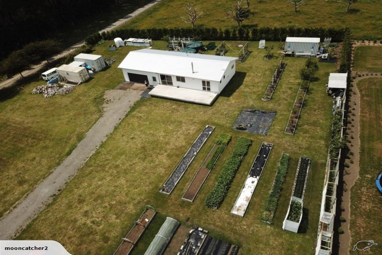 Photo of property in 636 Inland Road North, Onaero, Waitara, 4383