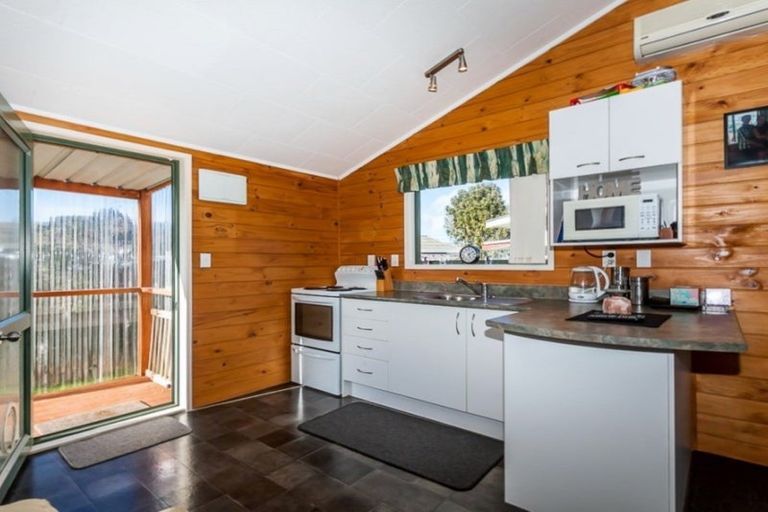 Photo of property in 10 Bamfield Street, Ashhurst, 4810