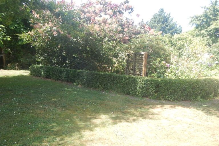 Photo of property in 7 Calico Line, Marton, 4710