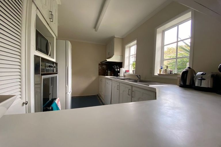 Photo of property in 3/26a Penning Road, Castor Bay, Auckland, 0620