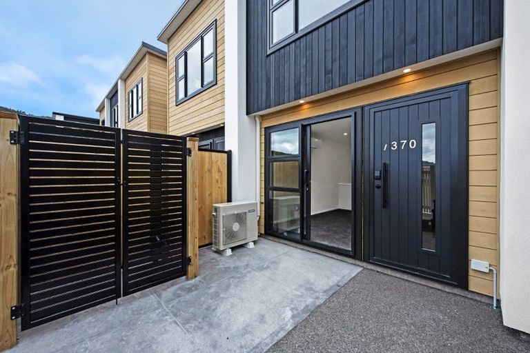 Photo of property in 8/370 Stokes Valley Road, Stokes Valley, Lower Hutt, 5019