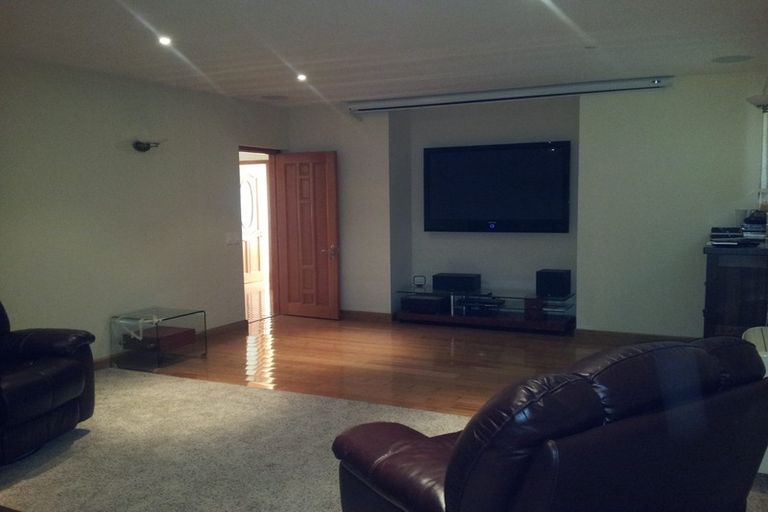 Photo of property in 7 Craigieburn Lane, Mount Pleasant, Christchurch, 8081