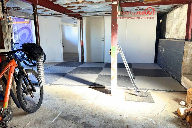 Photo of property in 12 Pikarere Street, Titahi Bay, Porirua, 5022