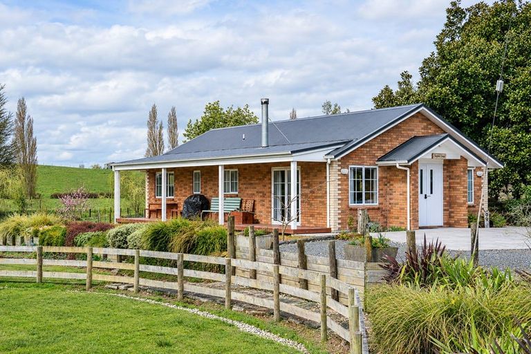 Photo of property in 28 Laxon Road, Whatawhata, Hamilton, 3288
