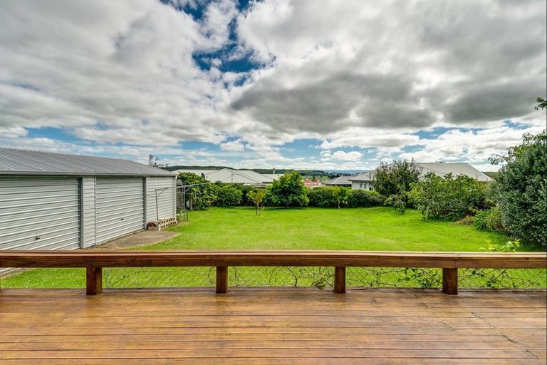 Photo of property in 180 Porangahau Road, Waipukurau, 4200